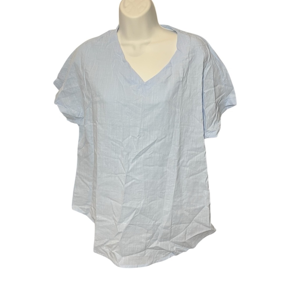 Chic Light Blue V-Neck Blouse – Size M – Linen & Cotton Blend – Great Pre-Loved
